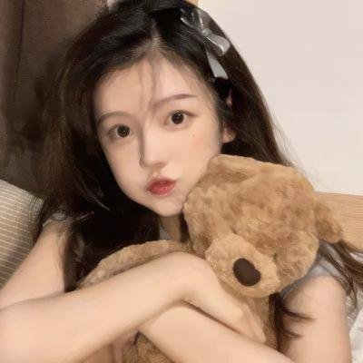 派遣女公关彩华